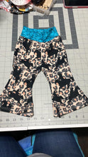 Load image into Gallery viewer, RTS Flare Pants
