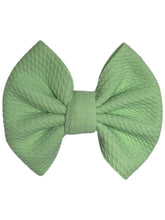 Load image into Gallery viewer, Pastel Green Bow
